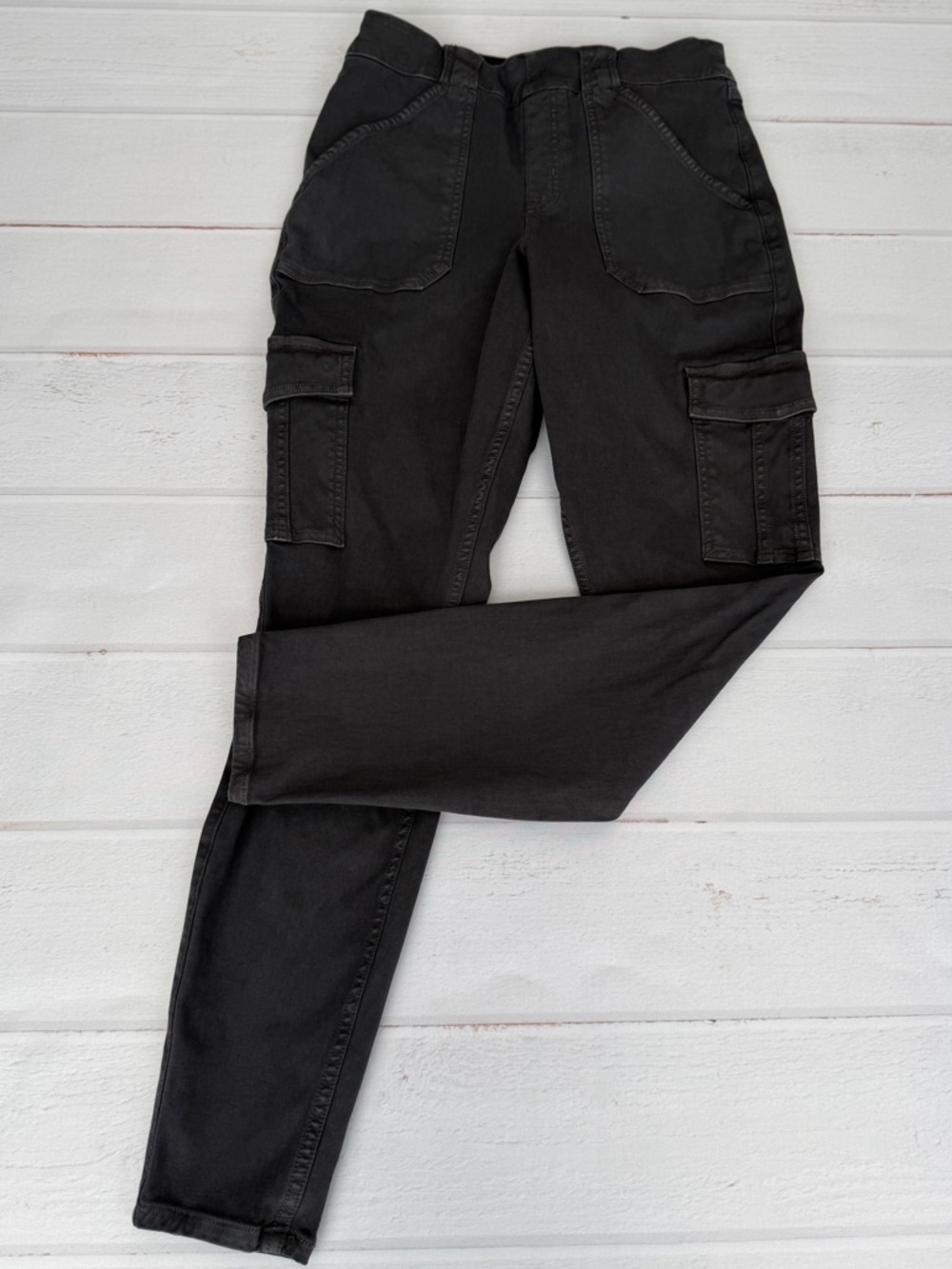 SPANX Stretch Twill Ankle Cargo Pants | Washed Black/Charcoal | Size Large